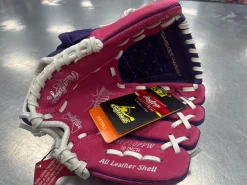New Rawlings HFP10PPW RH Throw Fastpitch Gloves Neon Pink 10"