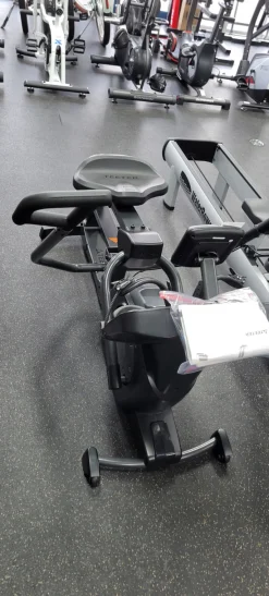 NEW Teeter POWER 10 Rowing Machine