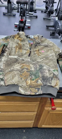 RealTree Game Winner Womens Small Hooded Jacket
