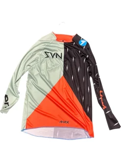 Used Adult Top None LG