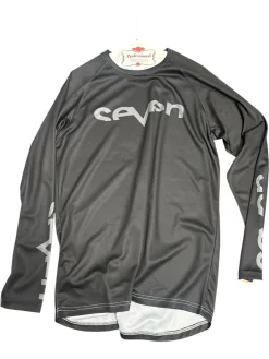 Used Adult Top None MD