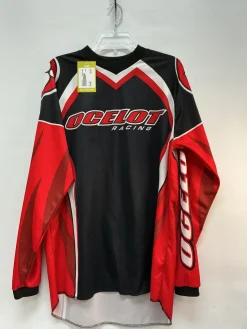 Used Adult Top Red MD