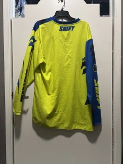 Used Adult Top Yellow XL