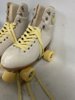 Used ALTARD STATE QUAD SKATES Senior Roller Quad Skates White Senior 10