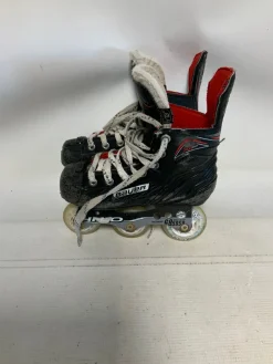 Used Bauer XR900 Child Aggressive Skates Black Youth 13.0