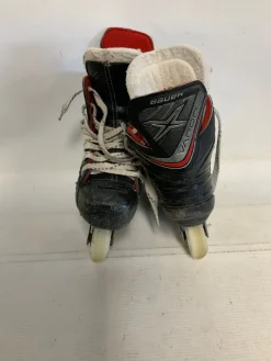 Used Bauer XR900 Child Aggressive Skates Black Youth 13.0