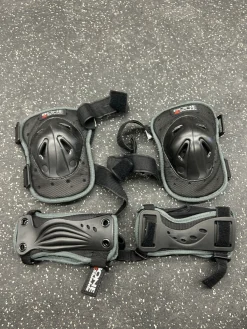 Used BoneShieldz Inline Protective Set Black LG
