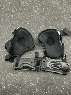 Used BoneShieldz Inline Protective Set Black LG
