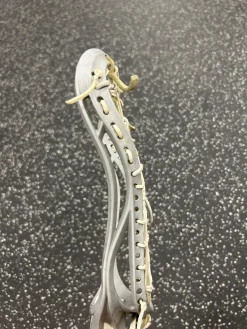 Used Brine EPIC II Wmn Atk/Mid Complete Stick None