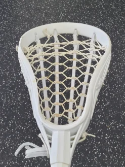 Used Brine MAGIC SERIES Jr Atk/Mid Complete Stick White