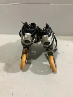 Used CANARIAM SIGNO W/ WHEELS Senior 6 Inline Skates - Racing