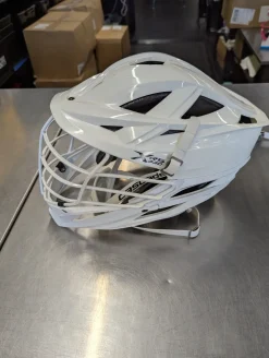 Used Cascade CASCADE XRS PRO HELMET Lacrosse Helmet White One Size