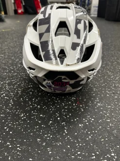 Used Cascade XRS PRO Lacrosse Helmet White One Size