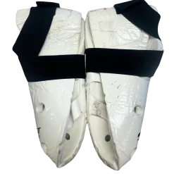 Used Century Martial Arts Foot Pads Black Senior
