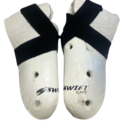 Used Century Martial Arts Foot Pads Black Senior