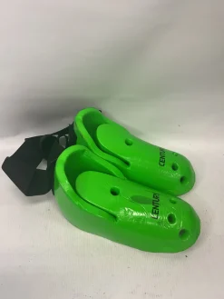 Used Century Martial Arts Foot Pads Green SM