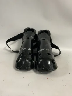 Used Century Martial Arts Foot Pads Black Senior
