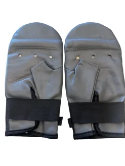 Used Century Martial Arts Gloves Grey Senior