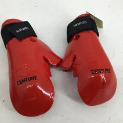 Used Century YOUTH MARTIAL ARTS HAND GUARDS Martial Arts Hand Pads Red Youth