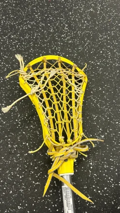 Used DeBeer APEX Wmn Atk/Mid Complete Stick Yellow