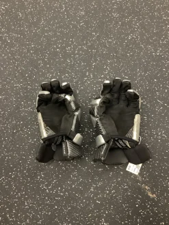 Used Epoch INTEGRA LAX Goalie Gloves M Black And Silver LG