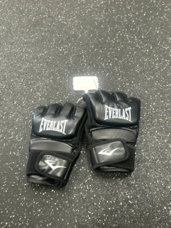 Used Everlast CORE EVERSTRIKE Martial Arts Hand Pads Black LG