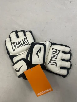 Used Everlast Martial Arts Gloves White Senior