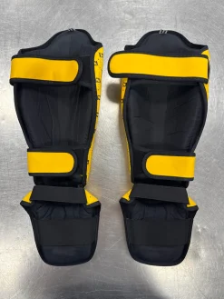 Used FAIRTEX MUAY THAI SHIN PADS SP5 Martial Arts Shin Pads Yellow SM