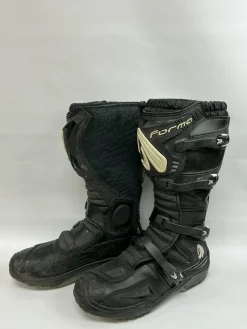 Used FORMA Mens Boots Black Senior 12