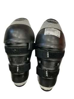 Used Fox TITAN PEEWEE Junior Knee Guard Black Youth