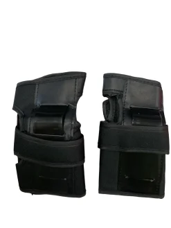Used Gonex ADULT Inline Protective Set Black MD