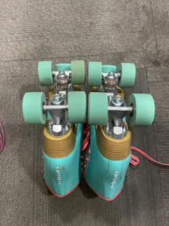 Used Impala GREEN/PINK ROLLERSKATES Senior Roller Quad Skates Teal Senior 8
