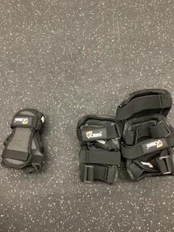 Used JBM Inline Protective Set Black LG