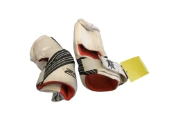 Used LACROSSE SHIN GAURDS SM Lacrosse Shinguards