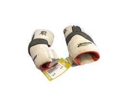 Used LACROSSE SHIN GAURDS SM Lacrosse Shinguards
