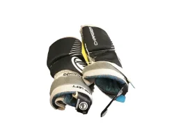 Used LACROSSE SHIN GAURDS SM Lacrosse Shinguards