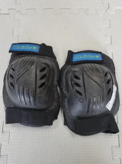 Used LG Inline Skate Kneepads
