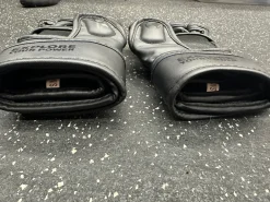 Used LIBERLUPUS Martial Arts Gloves Black SM