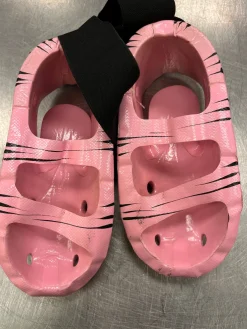 Used Martial Arts Foot Pads Pink SM