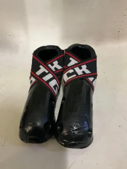 Used Martial Arts Foot Pads Black Junior