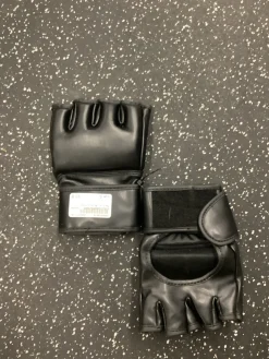 Used Martial Arts Gloves Black XL