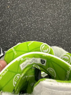 Used Maverik M6 Lacrosse Gloves Mens White LG