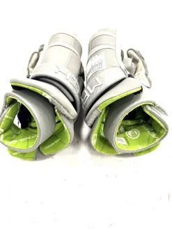 Used Maverik M6 LAX Goalie Gloves M Grey 13"