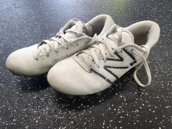 Used New Balance FREEZE LAX Cleats Mens White Senior 6