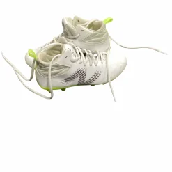 Used New Balance LAX Cleats Boys White Junior 04.5