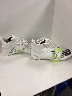 Used New Balance LAX Cleats Mens White Senior 10.5