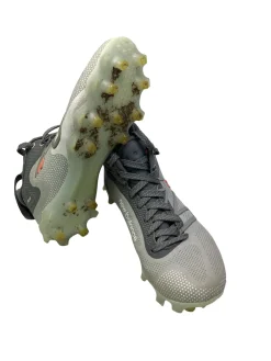 Used New Balance LAX Cleats Mens Grey Senior 6