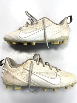 Used Nike LAX Cleats Boys White Junior 03.5
