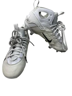 Used Nike LAX Cleats Boys White Junior 04.5