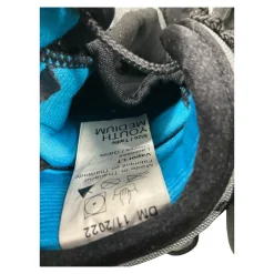 Used Nike VAPOR LT Lacrosse Gloves youth Grey MD